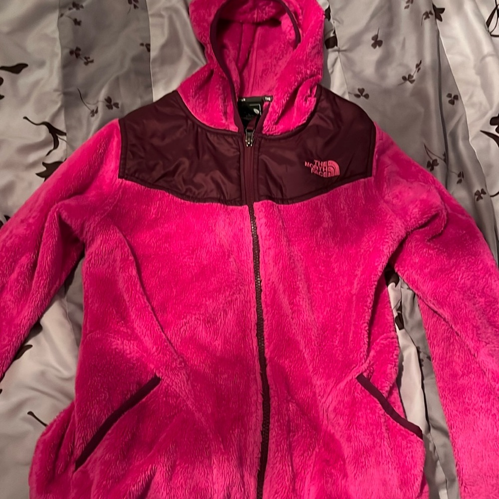 The North Face Magenta Fluffy Sweatshirt | Size 14/16 Girls
